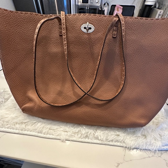 Fendi Tote Bag - Picture 2 of 11